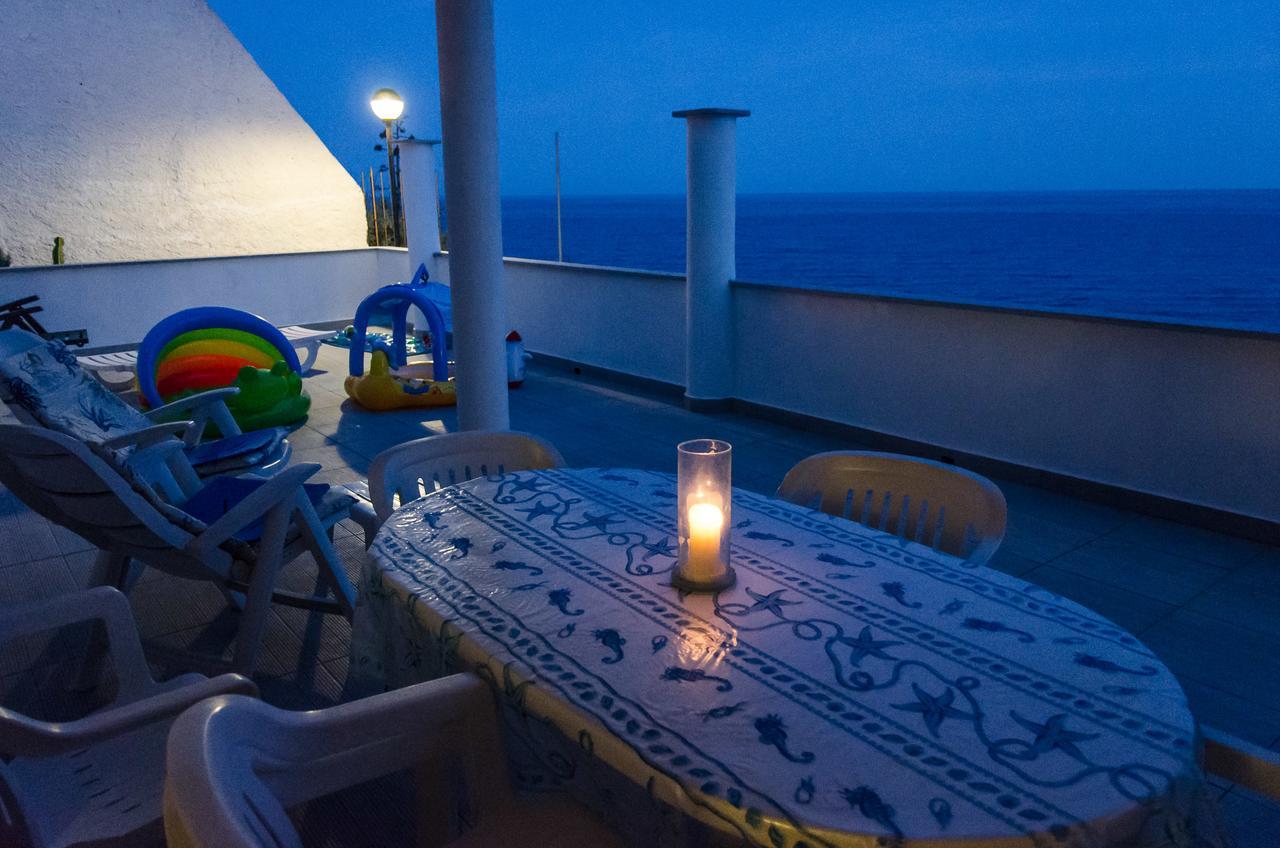 Cipressa Seaside Holiday Apartment - Unique Location מראה חיצוני תמונה