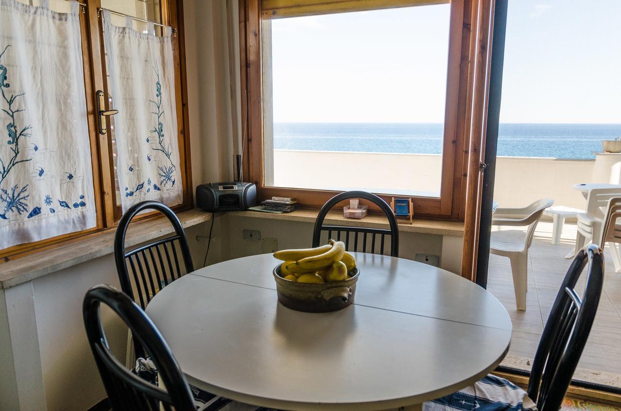 Cipressa Seaside Holiday Apartment - Unique Location מראה חיצוני תמונה
